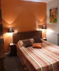 Отель Hotel Saint Yves