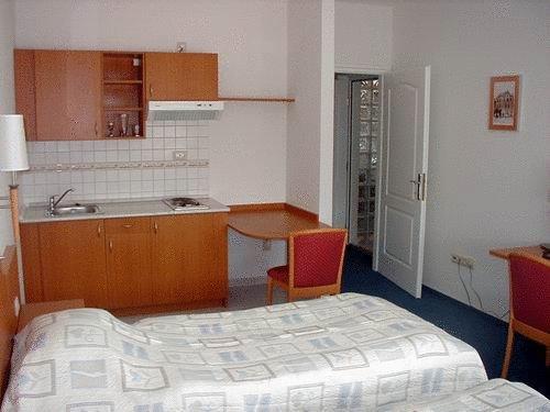 Отель Sóház Hotel és Apartmanszálloda