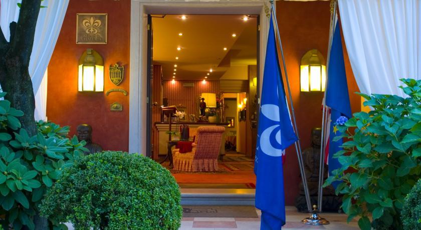 Отель Villa Abbazia Relais & Chateaux