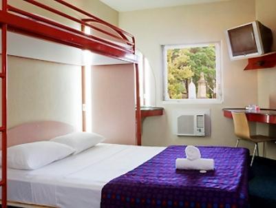 ibis Budget - Enfield (formerly Formule 1)