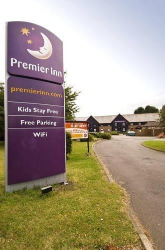 Отель Premier Inn Farnborough