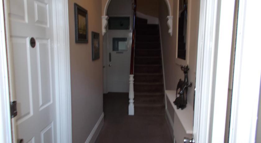 Гостевой дом Saffrons Guest House