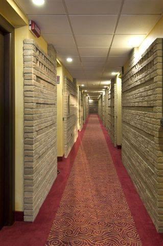 Отель As Hotel Cambiago
