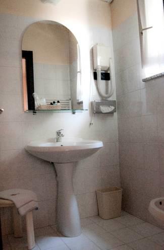 Отель J Hotel