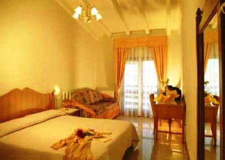 Отель Hotel Pineta Campi