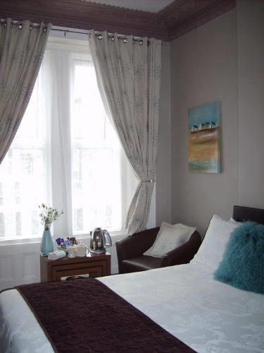 Гостевой дом Oakover Guest House