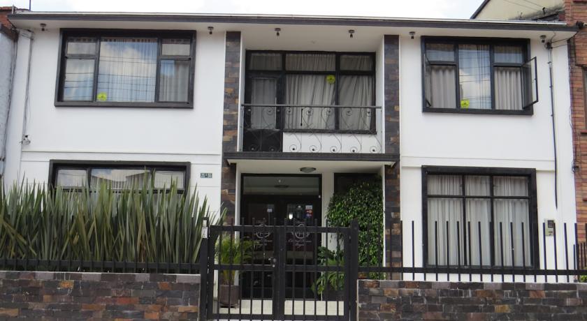 Central House Hotel