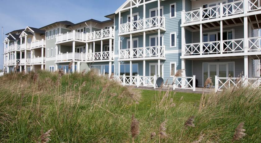 Отель Cape Helius Beach Hotel