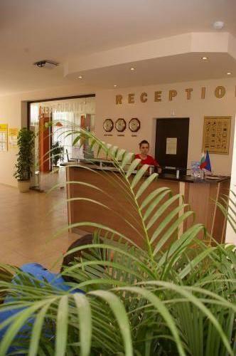 Aparthotel Rose Village