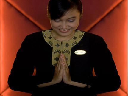 Отель Hotel Santika Pandegiling - Surabaya