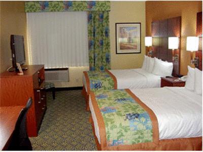 Отель Best Western PLUS Fresno Inn