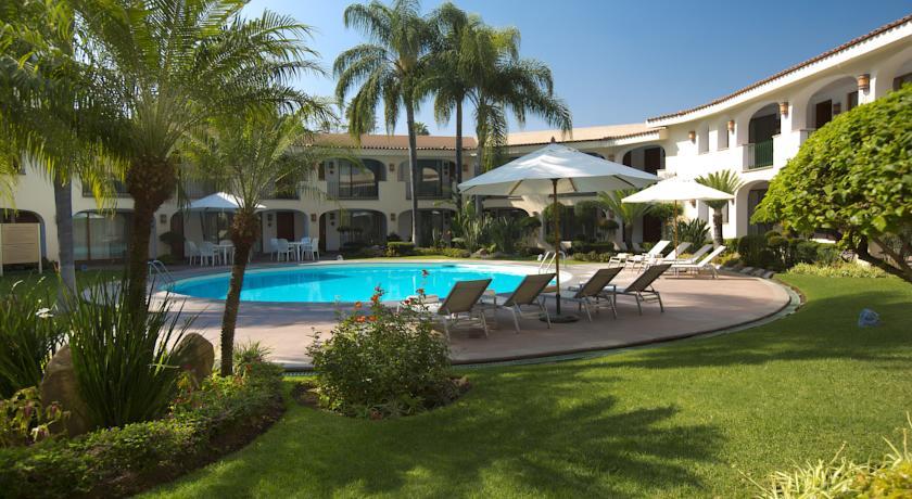 Отель Hotel Guadalajara Plaza Express Lopez Mateos