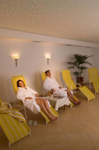 Отель Wirtshaushotel Alpenrose