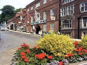 Отель Norfolk Arms Hotel