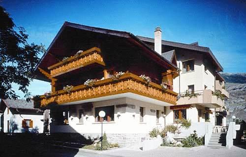 Отель Hotel Central