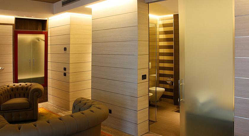 Отель Hotel Aurora