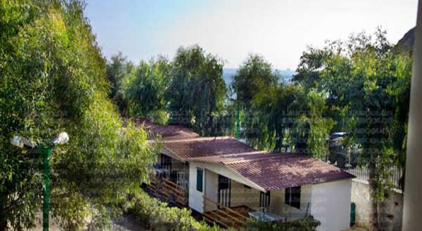 Отель Camping Baia Unci