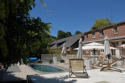 Отель Domaine de Joinville