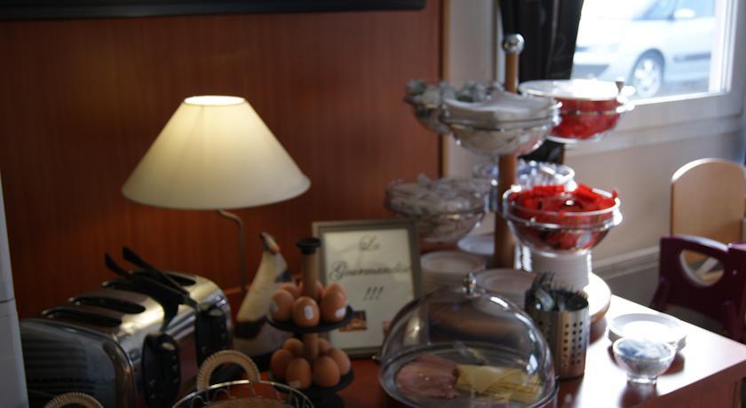 Отель Hotel Roi Soleil Mulhouse Sausheim