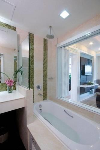 Отель A-Te Chumphon Hotel
