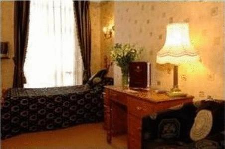 Best Western Feathers Liverpool Hotel