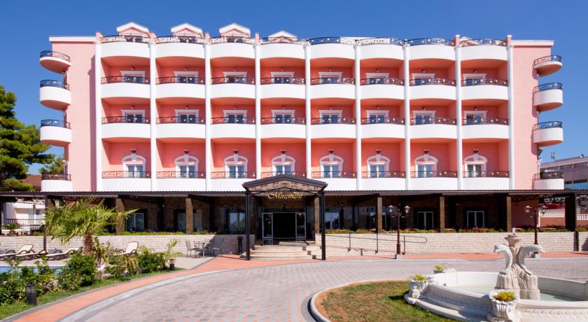 Отель Hotel Miramare
