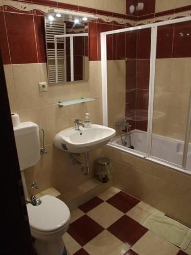 Отель Hotel Diána