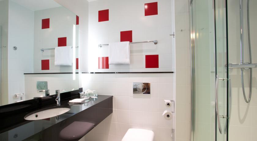 Отель Park Inn by Radisson Belfast