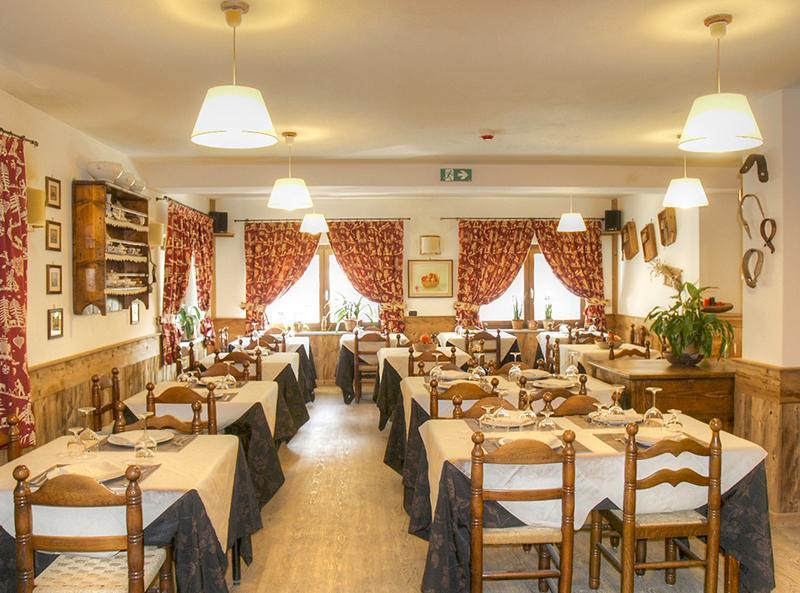 Отель Albergo Punta Zerbion