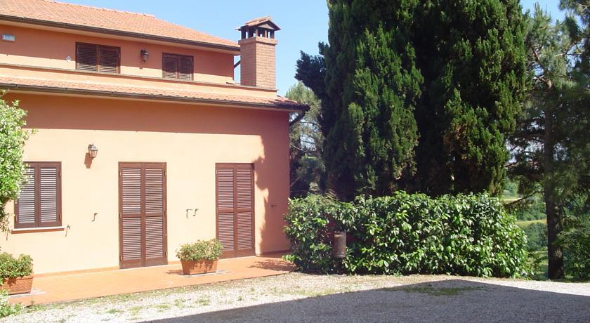 Отель Villaggio Albergo Al Poggio Dei Papi