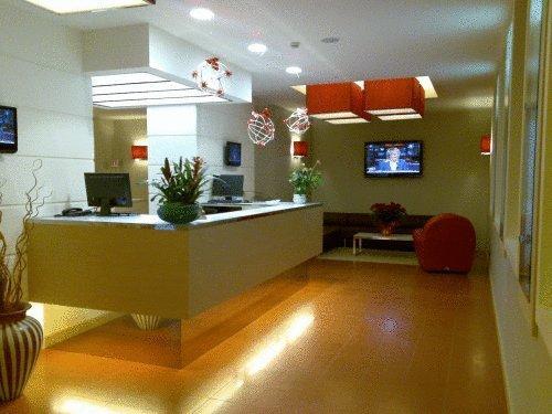 Отель Hotel 77