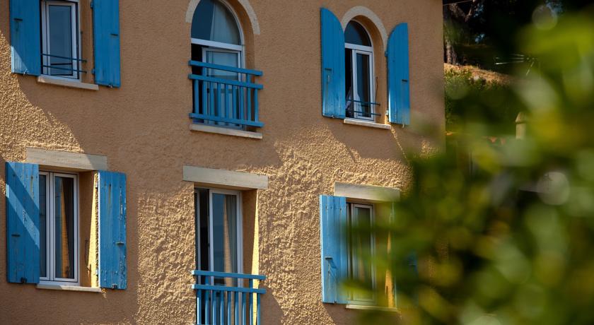 Отель Hotel Le Bon Port