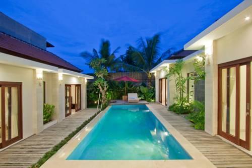Отель Kavilla Bali