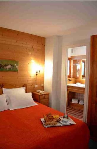 Отель Hotel Floralp
