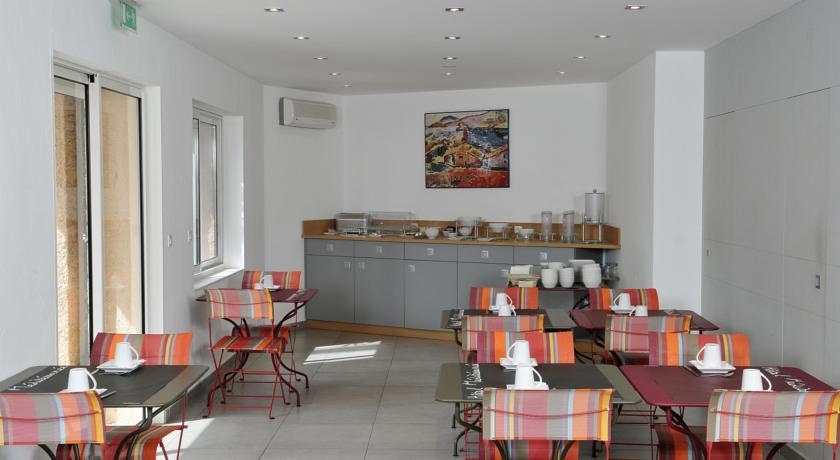 Отель Hotel Méditerranée