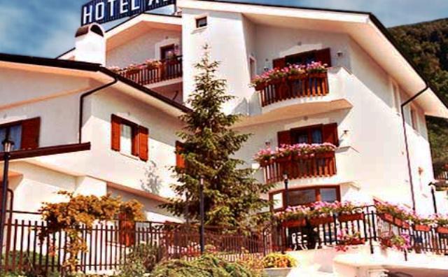 Отель Hotel Abete