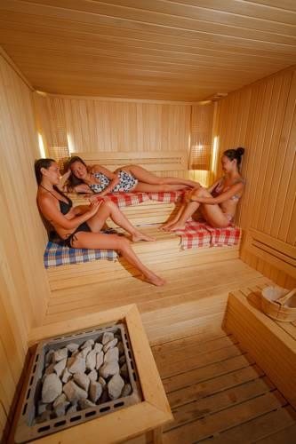 Отель L'Oceanica Hotel