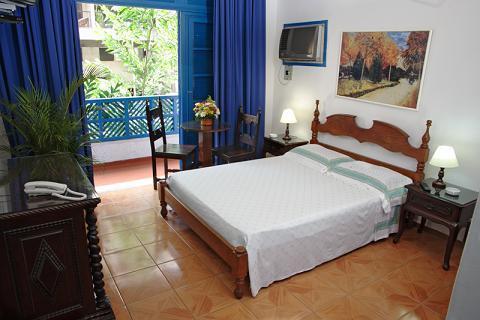 Hotel Santa Clara