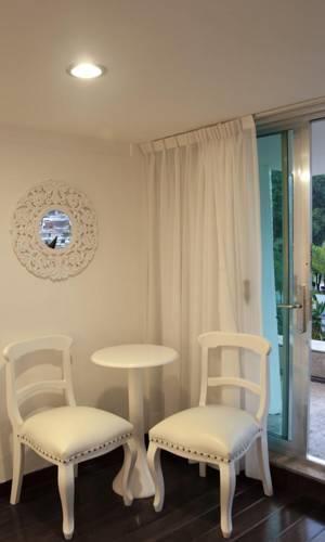 Отель Hotel Colombe Boutique