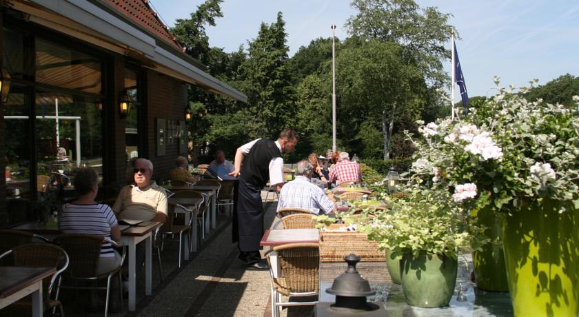 Отель Van der Valk Hotel Arnhem