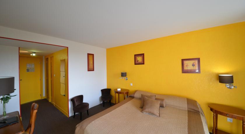 Отель Hotel Bomotel