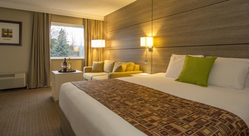 Отель Cranberry Golf Resort