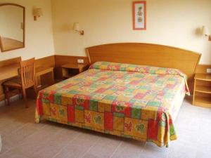 Отель Carema Siesta Playa
