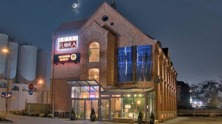 Отель Hotel Flora