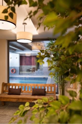 Отель Residence CGH Le Chalet des Dolines