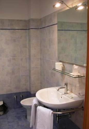 Отель Hotel Mareazzurro