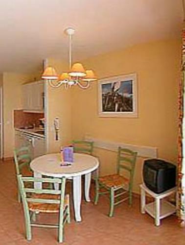 Отель Pierre & Vacances Les Rivages de Coudoulière
