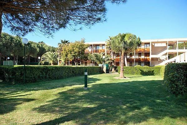 Апартаменты Résidence Pierre & Vacances Les Jardins Ombragés