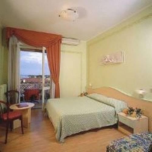 Отель Hotel Alsazia