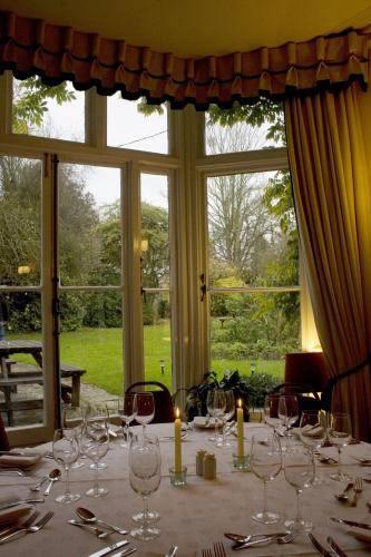 Отель Farthings Country House Hotel